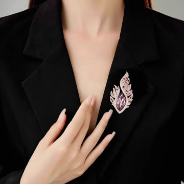 XSB149 - Elegant Gemstone Saree Brooch